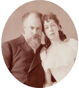 アーティストのコンスタンチン・エゴロヴィッチ・マコフスキー (コンスタンチン・マコフスキー) (1839-1915) と妻の肖像。 アルブミン Photo by Andrei Osipovich Karelin (1837-1906)