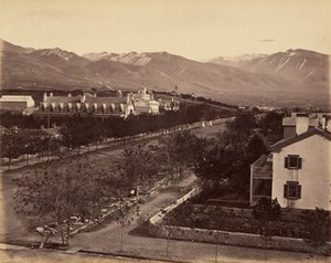 プレート47ブリガム・ヤングの住居（1869年）（写真）。 作： アンドリュー・ジョセフ・ラッセル