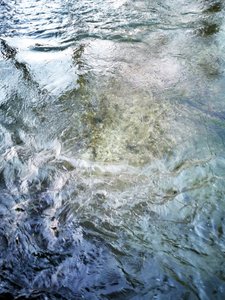 澄んだ水の流れ 作： 