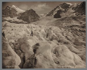 スイスのアイガーの北西にあるアイガー氷河 Le grand Glacier de l