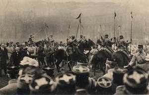 第一次世界大戦（1914-1918）：12月8日、フランス大統領レイモン・ポアンカレ（1860-1934）と評議会議長ジョルジュ・クレマンソー（1841-1929）がメッツを訪問