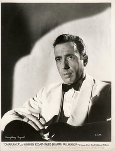 ハンフリー・ボガート（1899-1957）の映画『カサブランカ』（マイケル・カーチス監督）での活躍 par Anonymous 作： Anonymous Anonymous