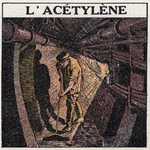 光源：ドラム缶に使われているアセチレンによる照明。1925年の匿名のイラスト。個人蔵。 作： Anonymous Anonymous
