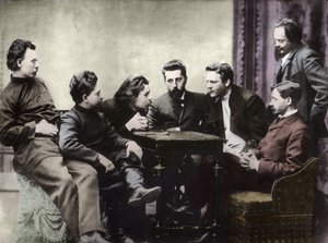 1890年代後半にロシアの写実的な作家たちによって結成された文芸サークル「スレーダ」のメンバーたち - 文芸サークル「ズナニー」のロシア人知識人たちの肖像画：左からアンドレイ・スキタレッツ（ステファン・ガブリロヴィチ・ペトロフ）、レオニード・ニコライエヴィチ
