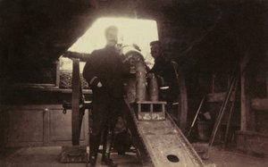 第一次世界大戦初期の歩兵中尉の個人アルバムからの写真（1st, Iere 作： Anonymous Anonymous