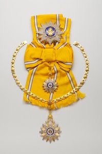 タイ - ラジャミトラブホーン勲章：プレート、バッジ、ペンダントの一式 20世紀半ば 作： Anonymous Anonymous