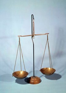 測定器：天秤（フランスの化学者、アントワーヌ・ルイ・ラヴォアジエ（1746-1794）作 作： Antoine Laurent de Lavoisier