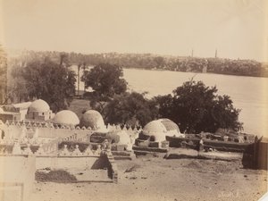Asyut、山からの眺め、c。 1870年代-1880年。 作： Antonio Beato