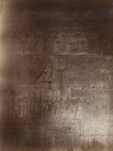 フィラエの神殿内部 作： Antonio Beato