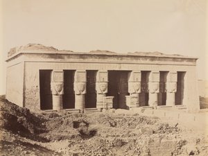 デンデラ神殿、c。 1870年代-1880年代。 作： Antonio Beato