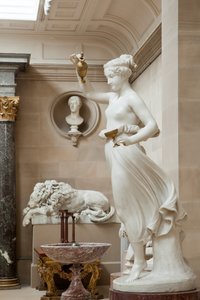 ヘーベ（マーブル 作： Antonio Canova