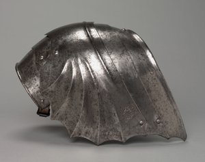 ゴシック扇形の肩甲、c.1485-1500（鋼）