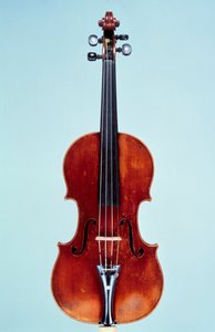 ヴァイオリン 作： Antonio Stradivari