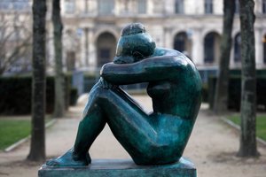 Jardin des tuileries, Aristide Maillol, La Nuit, Paris, France (photo) 作： Aristide Maillol