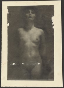 [女性ヌードの習作］ 作： Arthur F. Kales