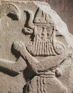 ヒッタイトアイドルを描いたレリーフ（紀元前11〜9世紀） 作： Assyrian School