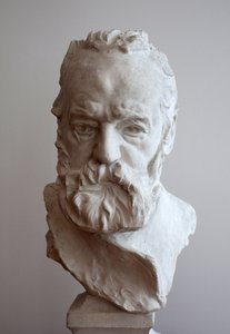 ヴィクトル・ユーゴー（1802-1885）の胸像。オーギュスト・ロダン（1840-1917）による石膏像 作： Auguste Rodin