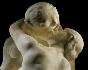 "The Kiss" (detail) 1888-1889 (marble) 作： Auguste Rodin