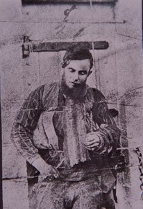 ケリーギャングのメンバー、ジョー・バーンの死後、絞め殺される（1880年6月29日）（モノクロ写真 作： Australian Photographer