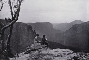 ニューサウスウェールズ州ゴベッツ・リープ・バレー（モノクロ写真
