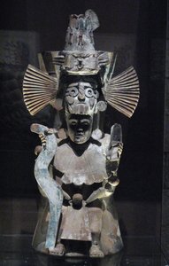 神トラロック、トラウアク、後古典期後期、1500年頃の形の香炉 作： Aztec