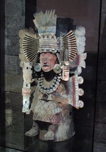 トウモロコシの女神Xilonen、Tlahuac、後古典期後期、c.1500の形の香炉 作： Aztec