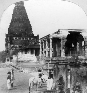 インド、タンジョールタンジャヴルの大塔、1902年。 作： B. L. Singley