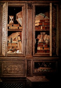 ウルビーノ（Urbino）公フレデリック3世（イタリア語ではFederico III da Montefeltro（1422-1482））のストゥディオーロ。詳細、木製モザイクのレグノ、サンドロことマリアーノ・デイ・フィリペピの絵の後にバッチオ・ポンテッリ（1450-92）が実行したヴェルモルド。 作： Baccio Pontelli