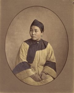 ランクチョウの少女、1870年代。 作： Baron Raimund von Stillfried