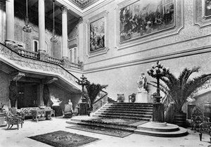 大ホール、スタッフォードハウス、1908年。 作： Bedford Lemere and Company