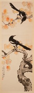紅葉した木に2羽のカササギ 作： Beihong Xu