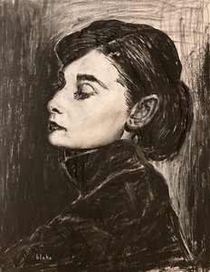 オードリー・ヘプバーン、2021年頃（紙に木炭） 作： Blake Munch