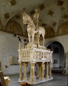 ベルナボ・ヴィスコンティへの敬意を表した馬上のモニュメント（彫刻