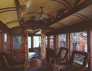 電車のインテリア 作： Brazilian School