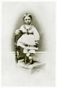 オーブリー・ビアズリー、2歳3ヶ月