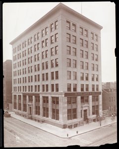 1910年、ニューヨーク、ハドソンウントヴェストリーストリート、パーク、デービスウント社の建物の外観（銀ゼラチンプリント）