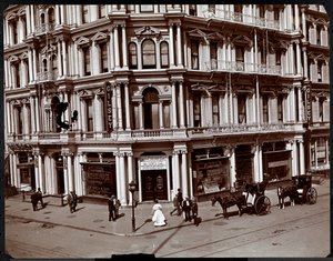 ギルシーハウス、ブロードウェイ、ニューヨークの29丁目、1905年頃（銀ゼラチンプリント） 作： Byron Company
