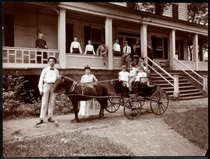 Janer&39;s Pavilion Hotel、Red Bank、New Jersey、1903（シルバーゼラチンプリント）のJaner家族、スタッフ、ゲスト