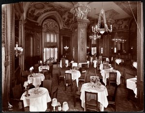 ホテルマカルピンのレディースカフェ、1913年（シルバーゼラチンプリント） 作： Byron Company