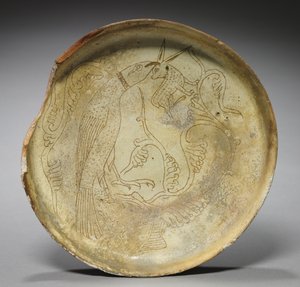 タカ、ウサギ、葉の深いプレート、1100年代