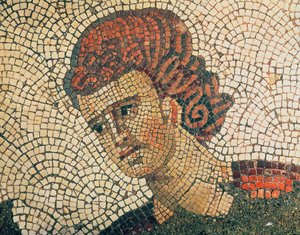 5〜6世紀、コンスタンティノープルの王宮からのフローリングのローマ兵の頭（モザイク） 作： Byzantine