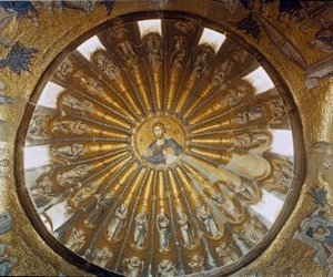トルコ、イスタンブール、チョーラの聖救世主教会（Holy Savior-in-Chora）（Karyie Camii）。キリストを中央に配した拝廊の南ドーム。1315年から1321年にかけて実現したビザンチン美術。 作： Byzantine