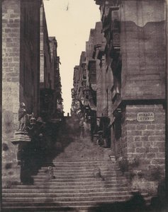 Strada Levante、バレッタ、マルタ、1850 年代。 作： Calvert Jones