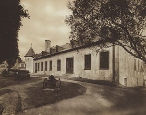 1705年に建てられたラメゼイ城（モノクロ写真）