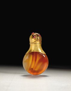 香りのボトル、サンクトペテルブルクのエリック・コリンのワークマスターのマーク、1890年頃 作： Carl Fabergé
