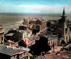ルーマニア、コンスタンツァ市、黒海最大の港のひとつ。グレート・マフムディエ・モスクの眺め、画像は1920年頃。カール・サイモン・アーカイブ 作： Carl Simon