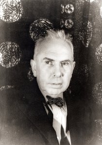 セオドア・ドライザー（1871-1945）1933年11月8日（ゼラチン・シルバー・プリント） 作： Carl Van Vechten