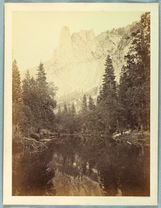 センチネル、3270 フィート、ヨセミテ 作： Carleton E. Watkins
