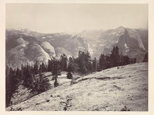 センチネルドーム、ヨセミテからのドームc。 1865-1866。 作： Carleton E. Watkins