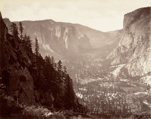 グレイシャー ポイントから見たヨセミテ バレー、カリフォルニア州。 1872年、約印刷。 1876年。 作： Carleton Emmons Watkins